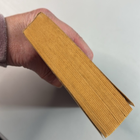 📚2/$6 Hidden Jewel #4 in the Landry Series - Picture 5 of 12